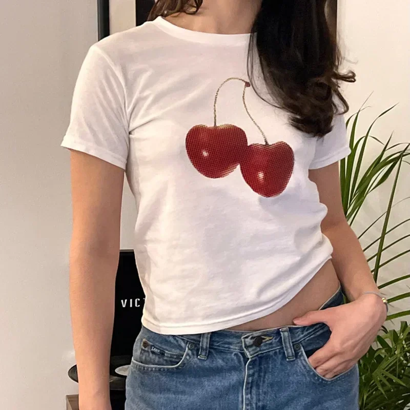 Эстетичная летняя футболка-кро – обзор и цена Y2K Graphic Baby Tee Crop